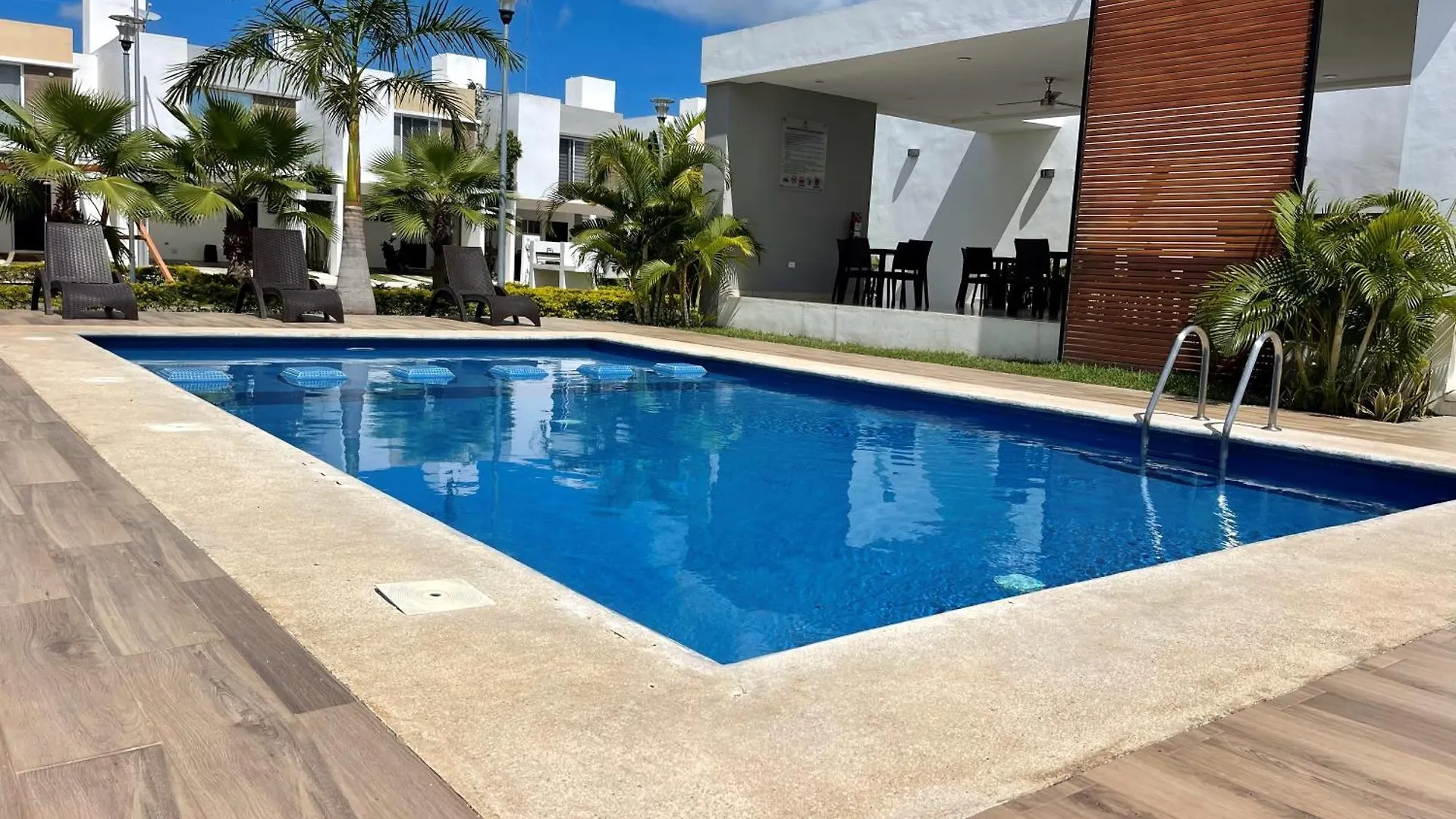 Villa 3Br Modern House With Pool & Bbq - Great Location! Cancún Mexiko